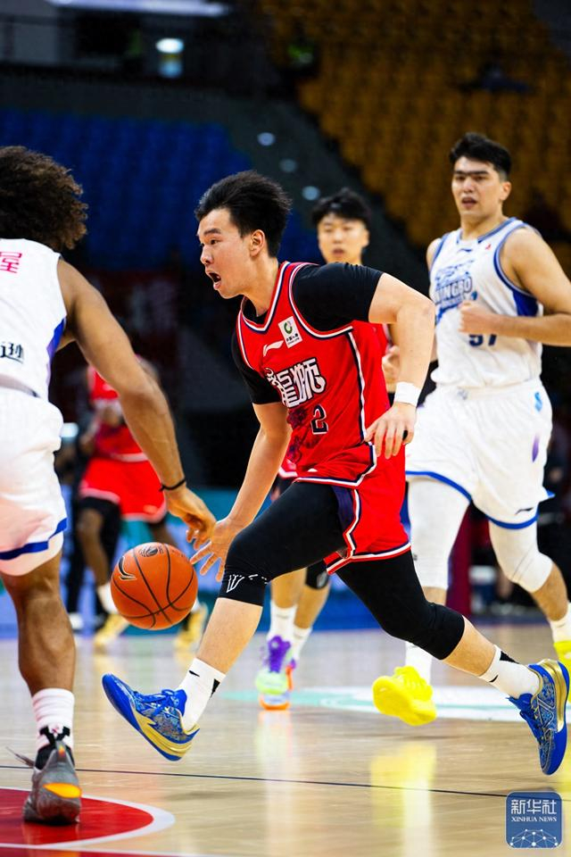 篮球 | CBA常规赛：广州朗肽海本不敌宁波町渥|广州朗肽海本队|宁波町渥队|袁照耀|威金顿|中国男子篮球职业联赛_新浪体育_新浪新闻