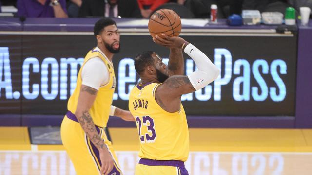 1612718966827099139.jpg lebron-shot-lakers.jpg